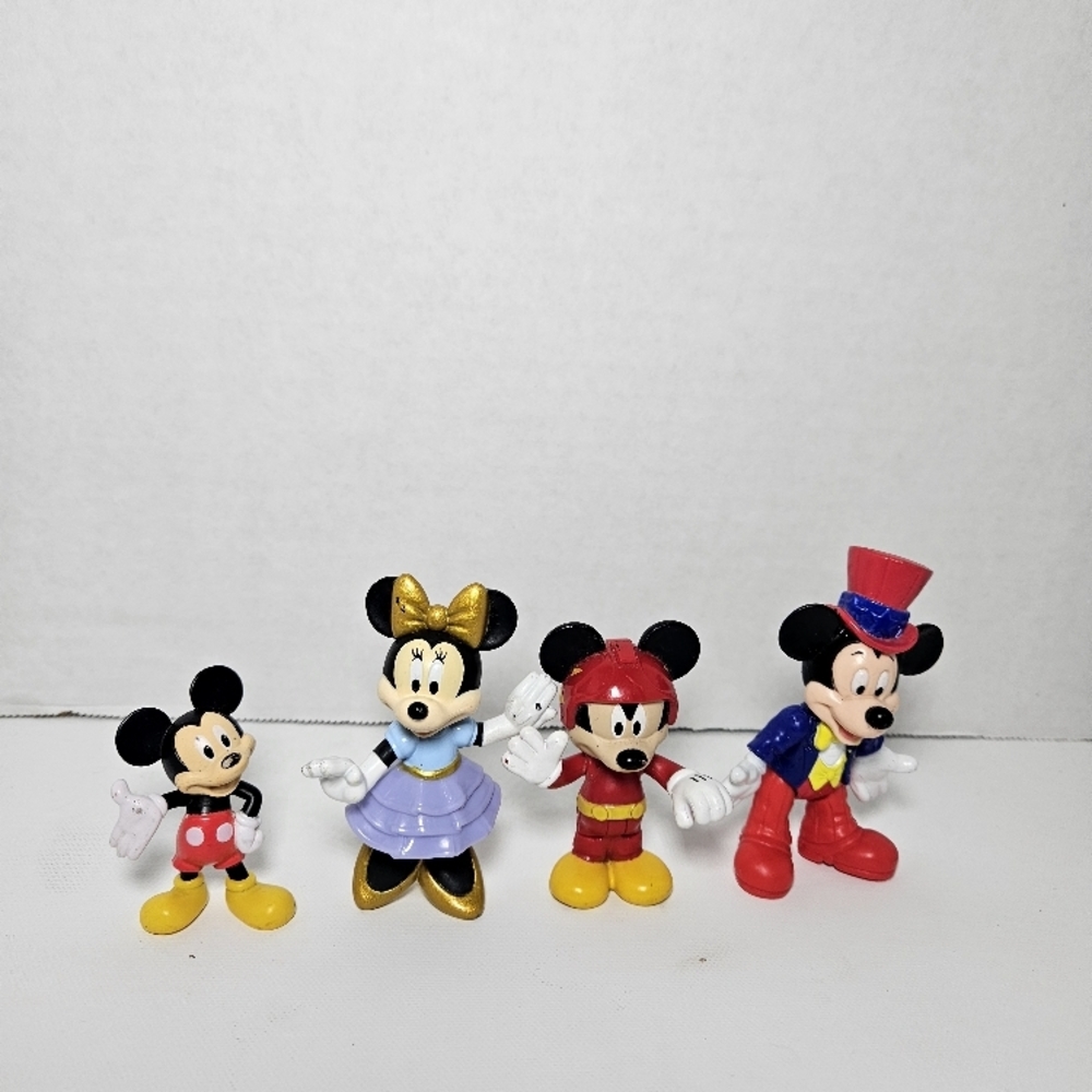 Disney Mickey and Minne Lot of 4